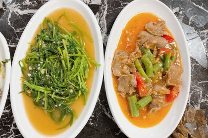枫春白粥(腾瑞柏嘉名庭店)