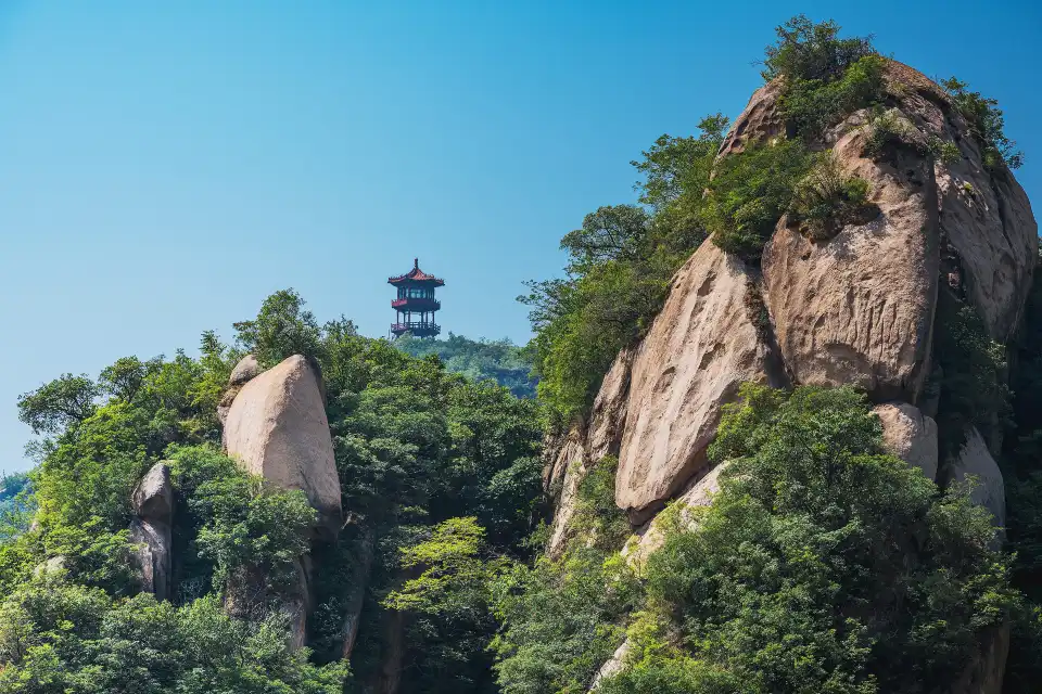 1_Fenghuangling Natural Scenic Area