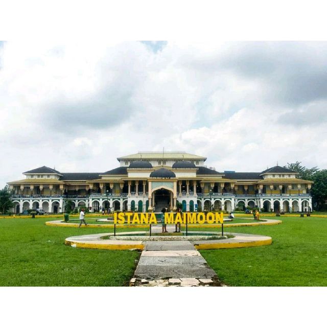 Maimoon Palace