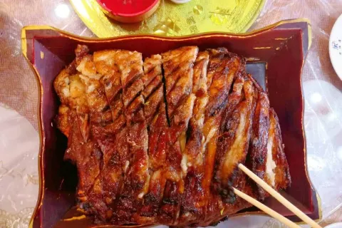 白音塔拉蒙餐