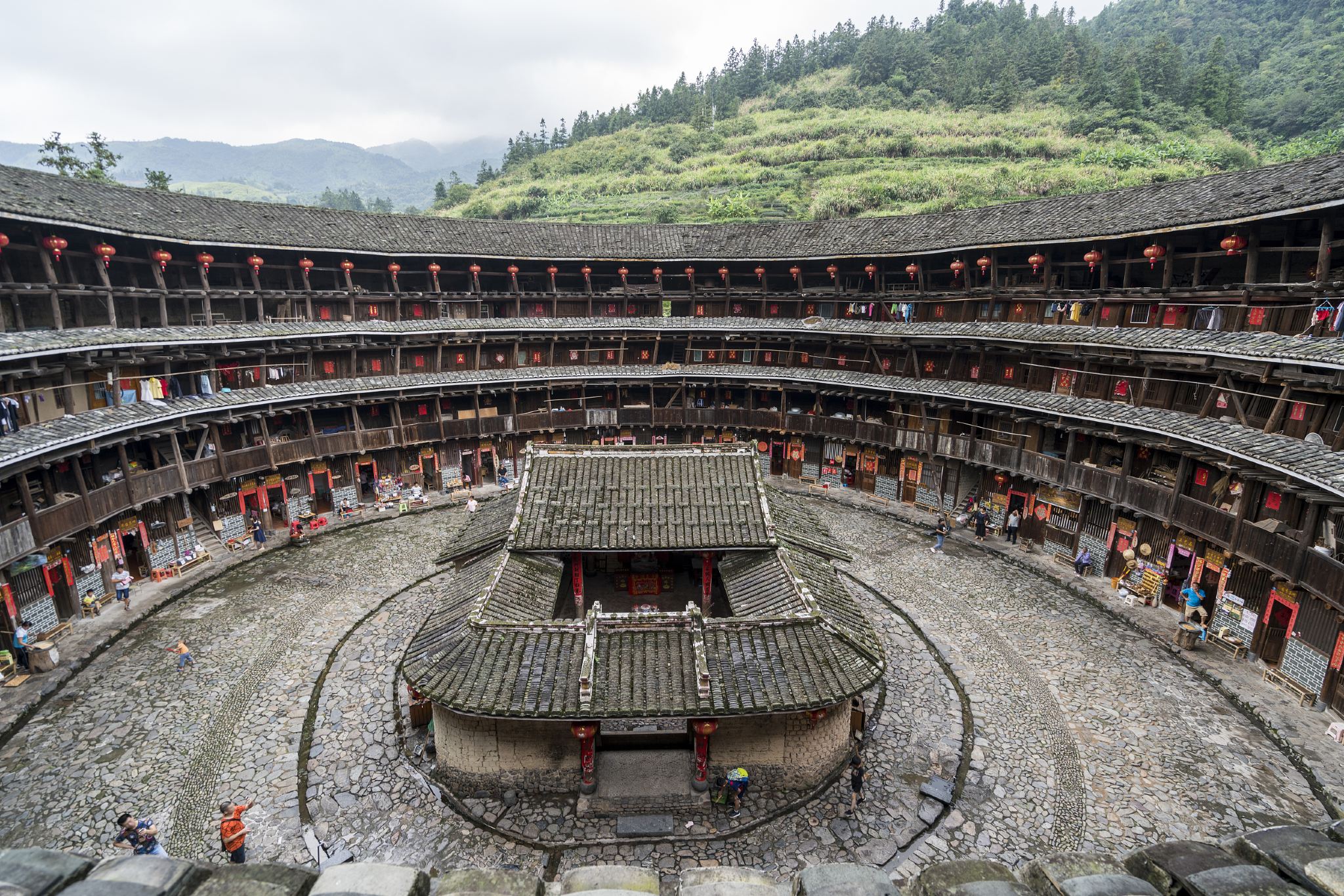 南靖雲水謠景區+福建土樓王一日遊