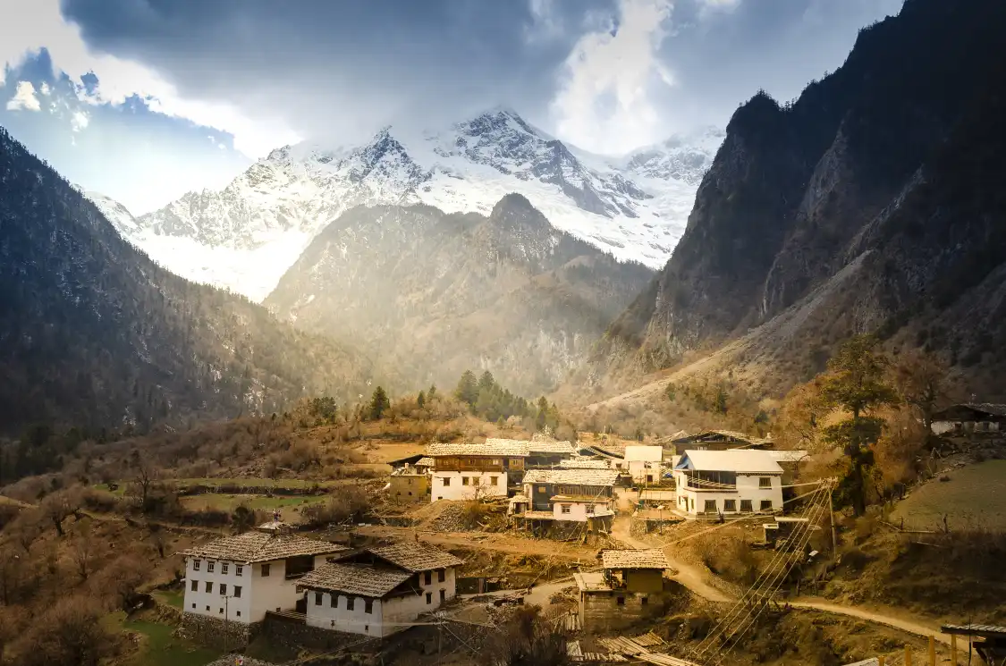 Hotels near Yubeng Scenic Area