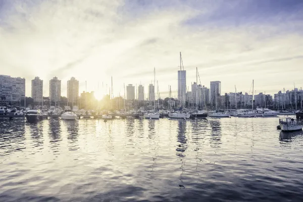 Vé máy bay Montevideo TP. Hồ Chí Minh