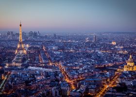 Hotels near Eiffel Tower