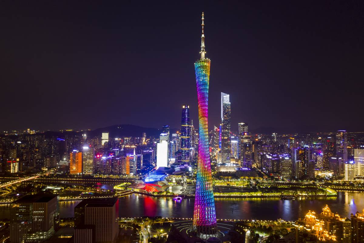 488m