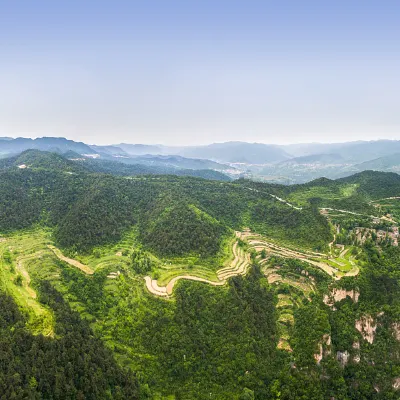 โรงแรมใกล้Dongyi Dragon King Temple