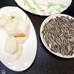 二洒手抓美食城 (一分店) User Photo