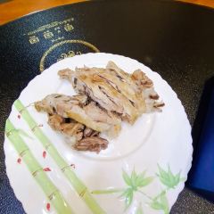 二洒手抓美食城 (一分店) User Photo