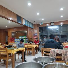 白氏老婆婆干羊肉剁荞面·非物质文化遗产品牌(靖边总店) 여행 사진