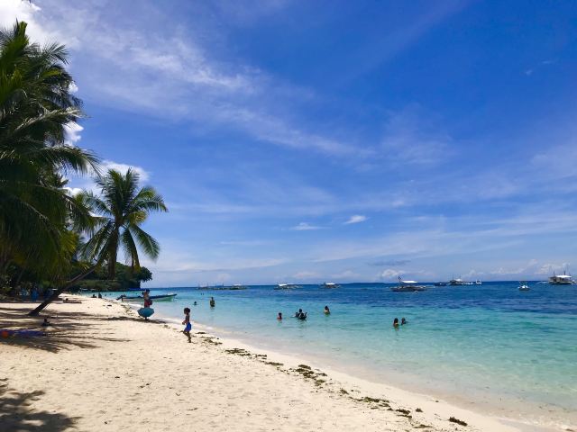 Alona Beach