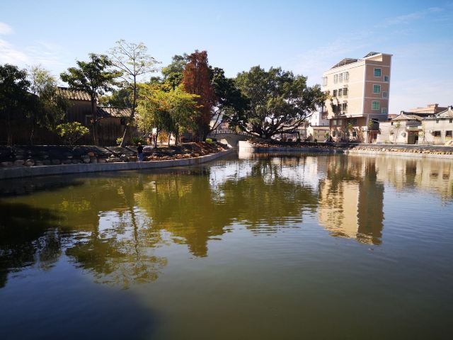 Longhu Ancient Village