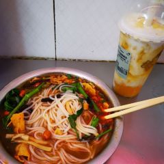 Laopaijubaoluosifen User Photo