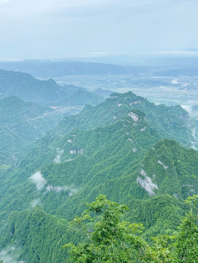 傳奇天門山 一步一重天