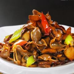 Litanggaochengshangwu Restaurant (zhengzongchuancaiguan) 여행 사진
