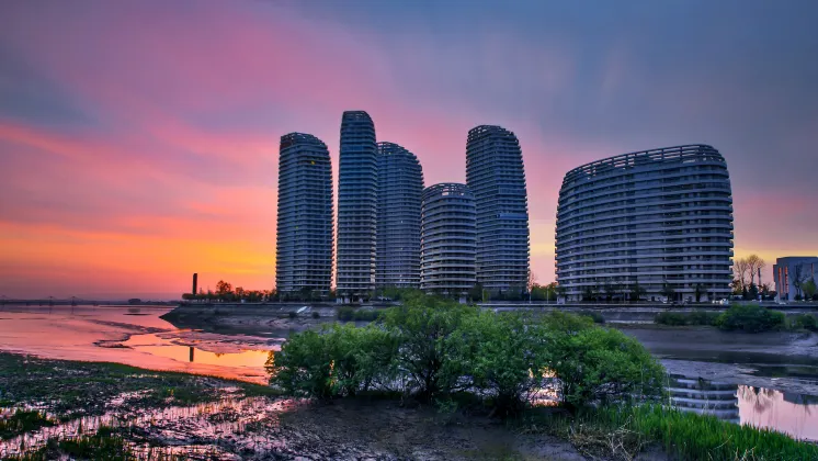 Muzhou Royal Double Horse Hotel