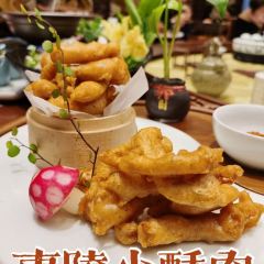 长城假日美食一刻钟餐厅 User Photo