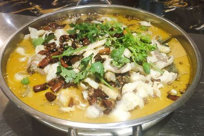 厨窑酸汤鸡火锅