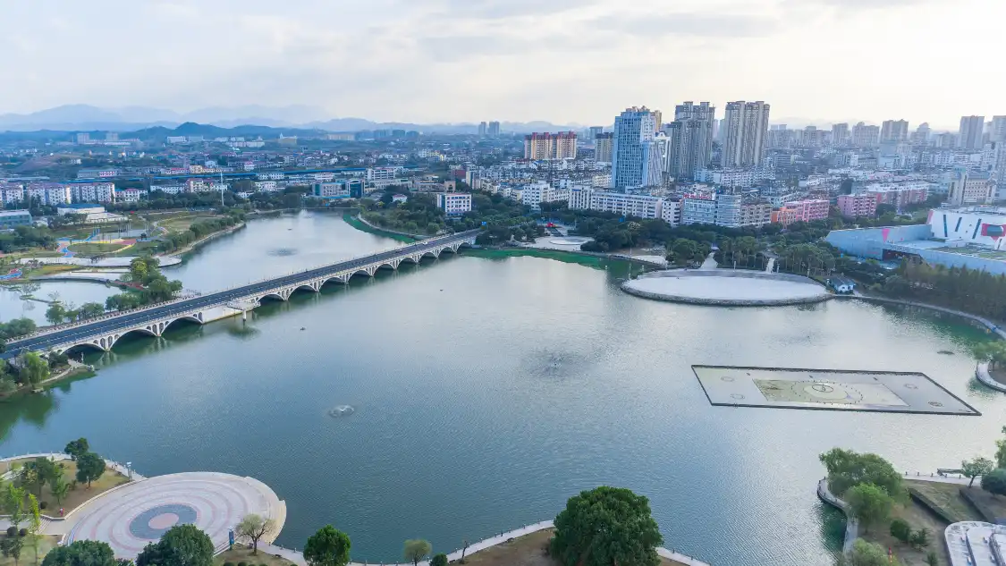 Các khách sạn gần East Lake Park