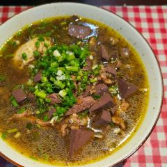 322猪肉米粉铺 User Photo