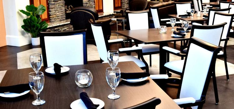 Cristina Gray's Restaurant & Bar