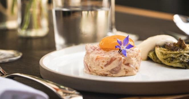 UM Contemporary Restaurant