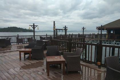 Pahn-Thai Restaurant