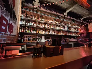 Here Kitty Kitty Vice Den