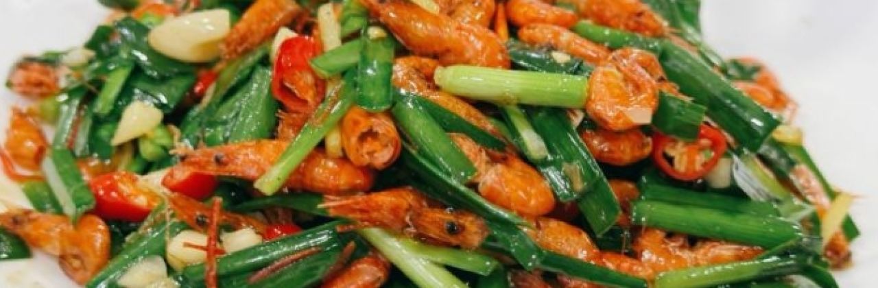 杨记抛鸭店·龙胜地道土菜馆