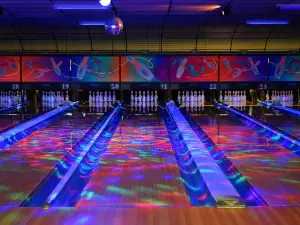 Holiday Bowl (Huntingdon)