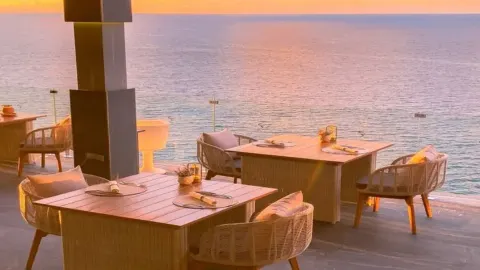 ISOLE RESTAURANT in Phuket