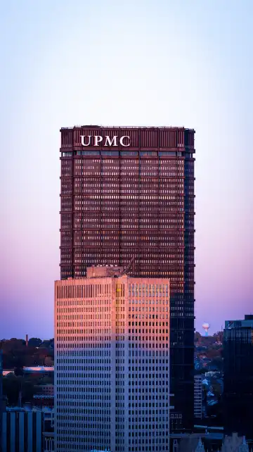 Hotels near US Steel Tower