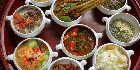 Tugu Kunstkring Paleis