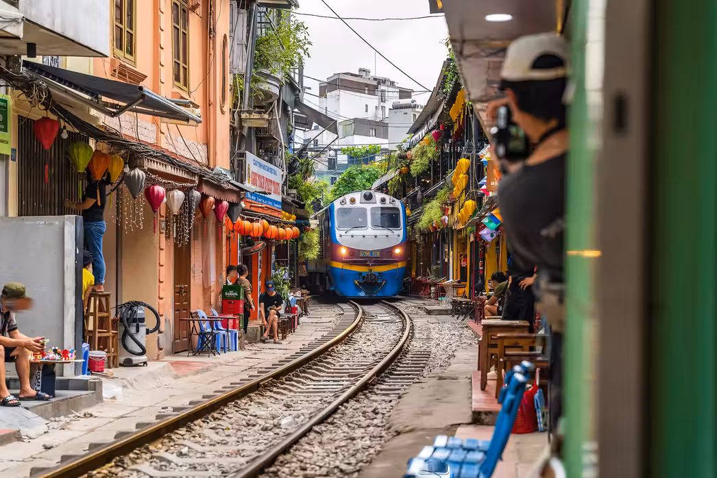 Tonpheung to Hanoi Flights