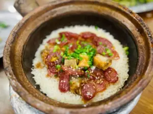Hongxing Guangfa Clay Pot Rice (Dashi Street Branch)