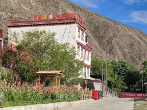 ba tang 318 zi jia you ying di