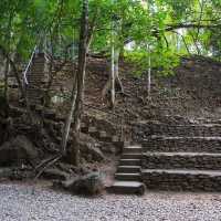 ช่องเขาขาด ศึกษาธรรมชาติและร่องรอยอดีต