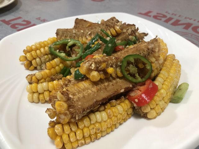 澳門石牆街22號地下的「富來美食」，平凡隱世，小炒太好吃了！