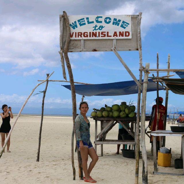 Sandbar at Virgin Island Bohol