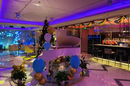 汇增隆·西餐吧(时代金融中心店)