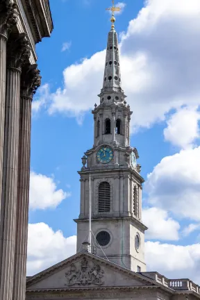 Отели рядом со станцией Woolwich Arsenal