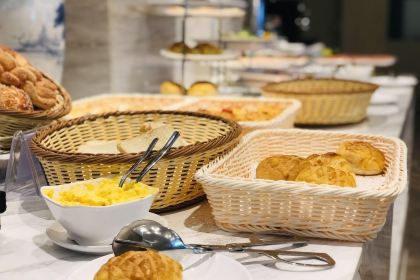 凱裡亞德酒店(博羅遠望數位城店)