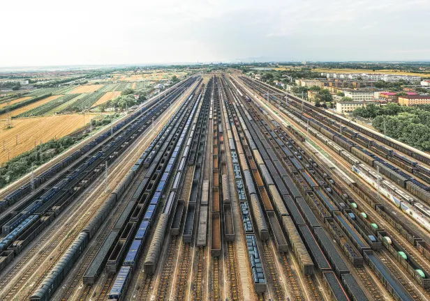 Отели рядом с достопримечательностью «»