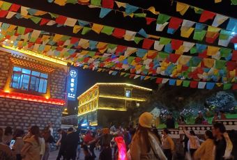 甲几部落藏餐吧 User Photo