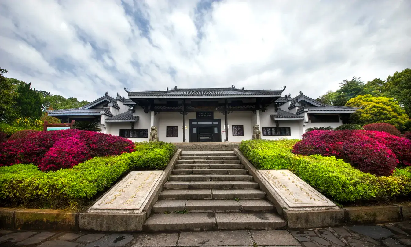 3_Shaoshan Mao Zedong Memorial Park (Northeast Gate)