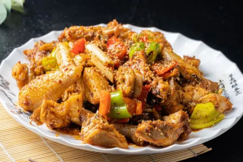 清真尕穆萨美食城总店