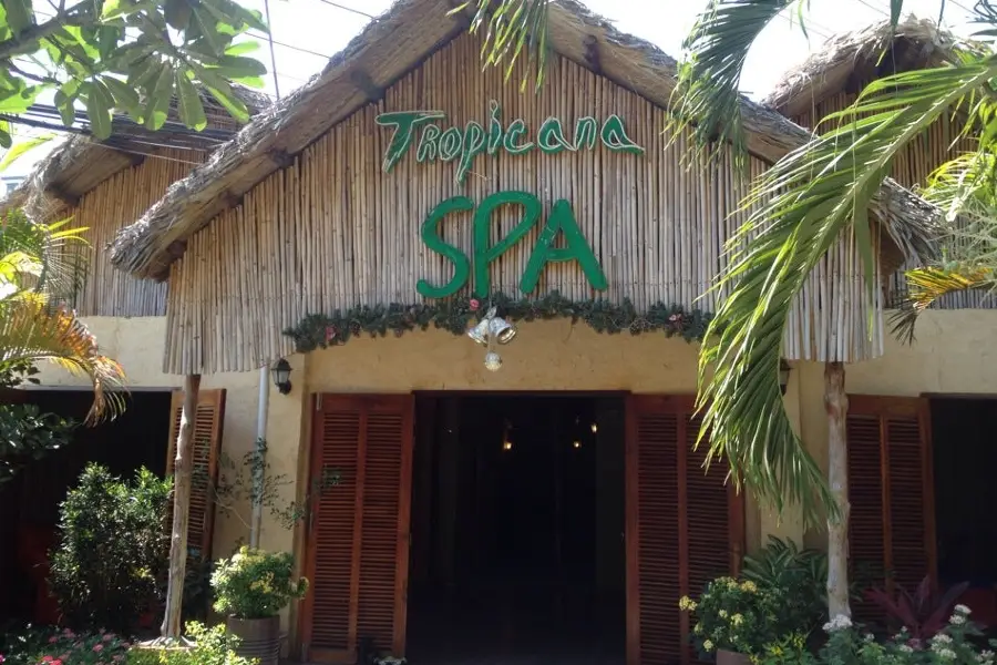 Tropicana Spa