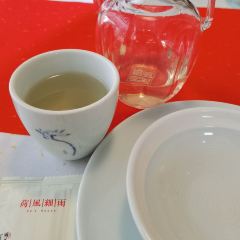 He's House User Photo