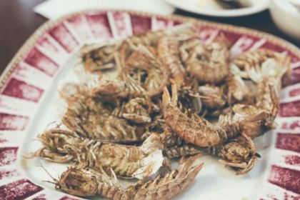 望海潮酒店(墟沟海鲜美食城3号店)