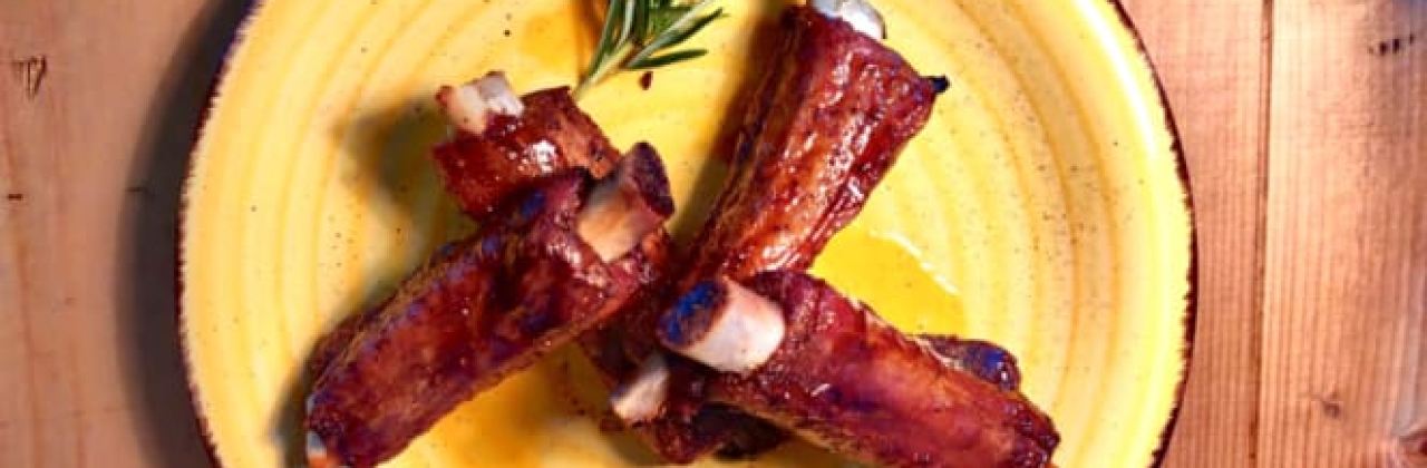 Hosteria de Menàs - Pasta | Burger | Pokè