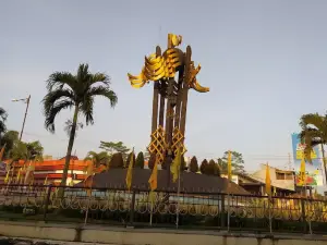 Monumen Pahlawan Nasional K.H.Z Musthafa Sukamanah